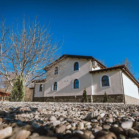 Lazar Winery Tourism B&B Rosoman Exteriör bild